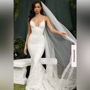 New with tags House of CB Solene Wedding Gown Small Bigger Cup